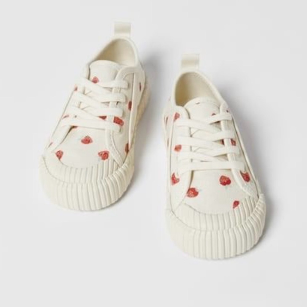 Zara Kids‎ Cream and Red Sneakers